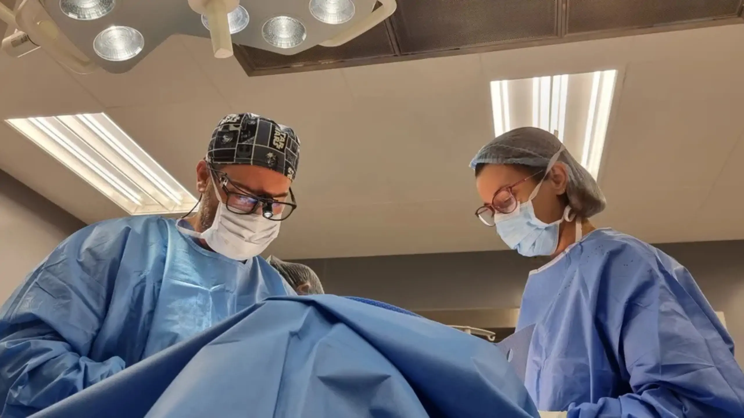 Cirurgião Vence Ação por Insatisfação Estética